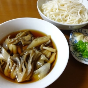 暑い季節に♪きのこのつけダレで☆冷やしそうめん